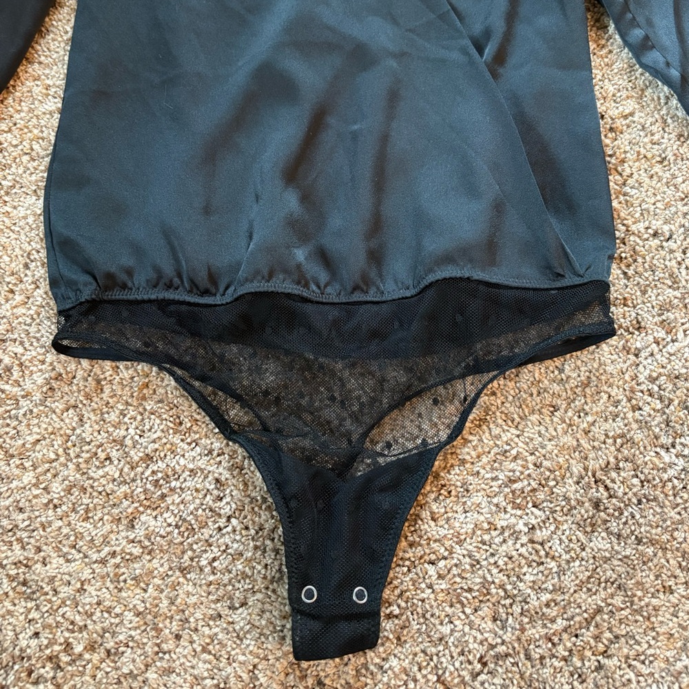 NWT!!!  Abercrombie & Fitch Black Wrap Style Bodysuit - Picture 4 of 8
